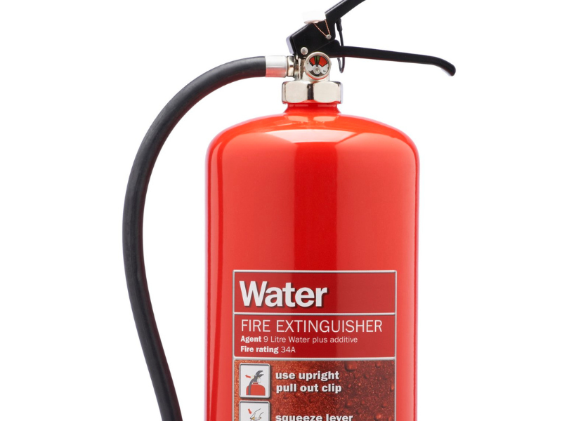 What Type of Fire Can Be Put Out Safely With Water? – Prepared Hero